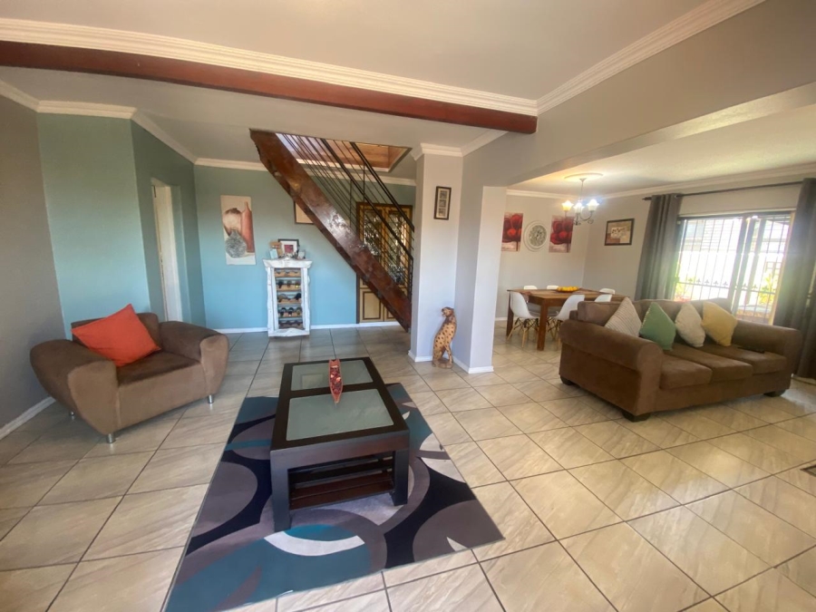3 Bedroom Property for Sale in Soneike Western Cape